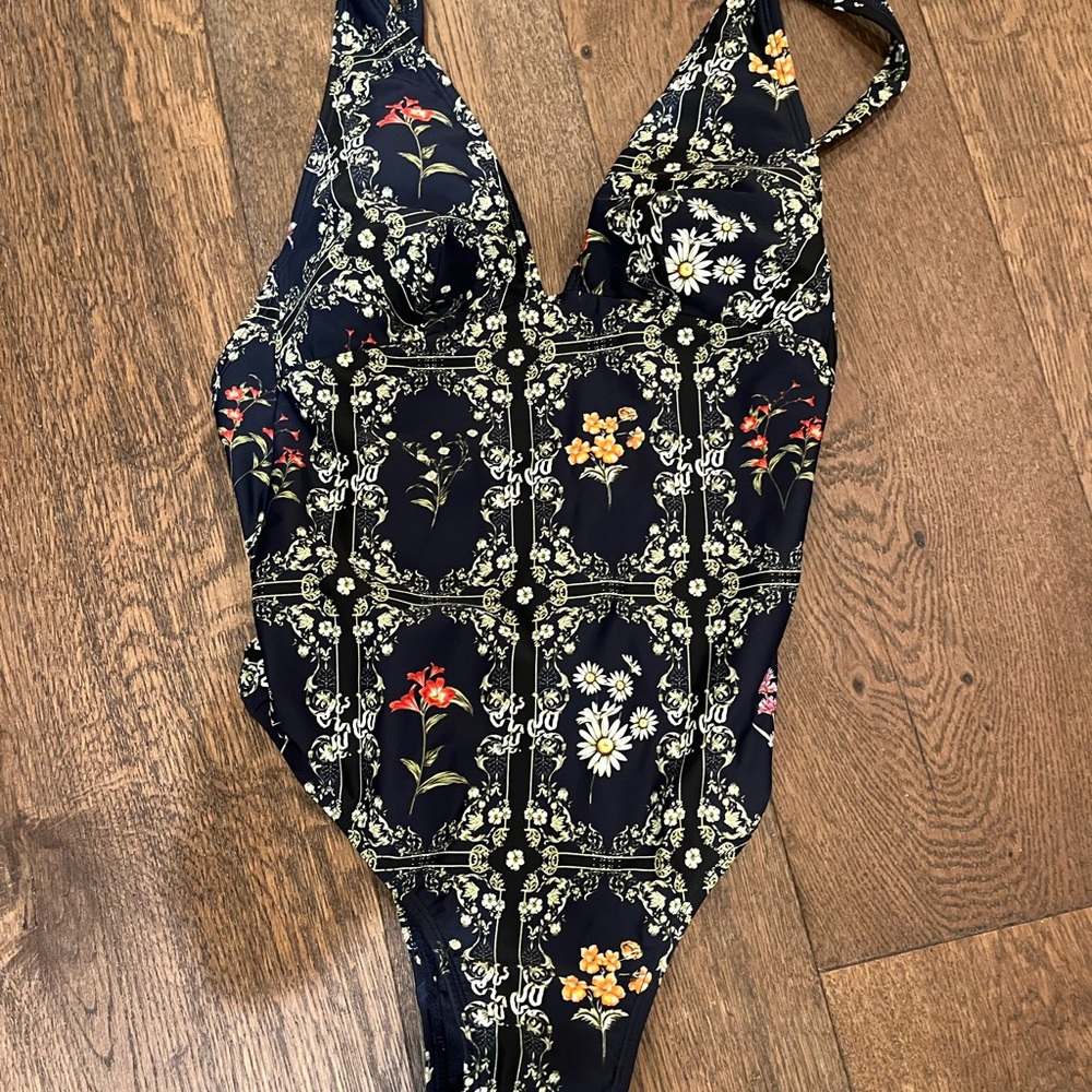Agua Bendita x Target Floral Tile Print Cheeky One Piece Swimsuit size XS
